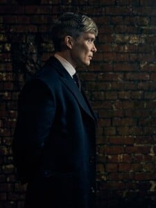 Prvý pohľad na celovečerný film Peaky Blinders. Cillian Murphy zostáva verný svojej postave