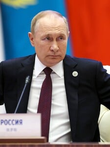 Putin vyhrožuje světovou válkou. Varuje Západ před eskalací