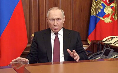 Putinov prejav Ukrajincom: S narkomanmi a neonacistami sa nedohodnem