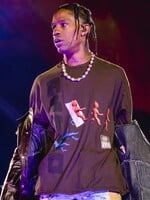 REFRESHNI SI PLAYLIST: Central Cee vydal debutový album, Travis Scott banger 4X4 a dcéra Kanyeho Westa rapuje v japončine