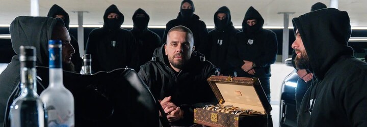 REFRESHNI SI PLAYLIST: Ektor rapuje v Dubaji do elektro beatu a Miley Cyrus uvarila „niečo nádherné“