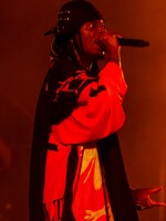 REFRESHNI SI PLAYLIST: Playboi Carti vydal album, Ufo361 rapuje o dôsledkoch slávy či Chappell Roan v country štýle