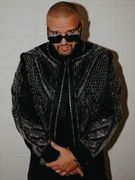 REFRESHNI SI PLAYLIST: Rytmus rapuje o kríze vo vzťahu na novom EP, Separ zas posiela ukážky z nabombeného albumu