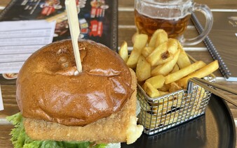 REPORTÁŽ: Obědval jsem v „nejhorší restauraci v Brně“ podle turistů. Zjistil jsem, že mám asi nízký standard