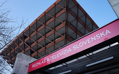 RTVS obviňuje vládu. Tvrdí, že chce politicky ovládnuť verejnoprávne médiá a účelovo zasahovať do nestrannosti
