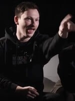 Rachellkka výskala od radosti, keď mala reflektovať výhru čínskych komunistov: Videli sme nezostrihané Mikýřove videá