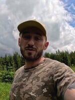Radovan fotí medvede, strety s nimi už nepočíta: Najlepšia obrana je vyhnúť sa im, na strom vylezú rýchlejšie než ty (ROZHOVOR)