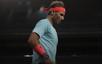 Rafael Nadal nosí na zápěstí během letošního Roland Garros hodinky za více než 20 milionů korun