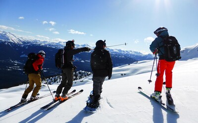 Rakouská policie nařídila karanténu 96 cizincům během kontroly lyžařských svahů. Za porušení opatření jim hrozí mastná pokuta