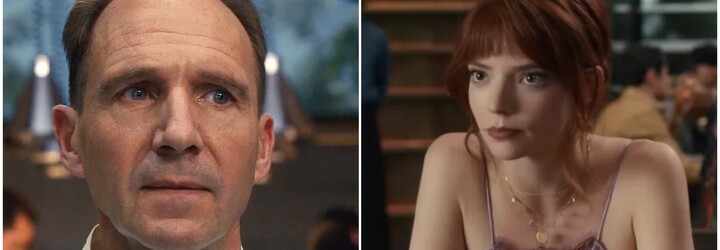 Ralph Fiennes v traileru na nový film The Menu terorizuje Anyu Taylor-Joy. Hraje postavu psychopatického šéfkuchaře 