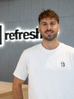 Rasťo z Ruže pre nevestu: S Karolínou sme sa skrývali tak, že sa v aute musela krčiť na zadnom sedadle