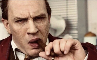 Recenzia: Al Capone v podaní Toma Hardyho kadí do plienok, slintá a trápia ho halucinácie. Mal by si film vidieť?