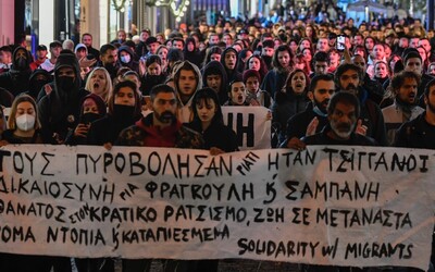 Řecko protestuje proti policejnímu násilí. Tisíce lidí vyšly do ulic kvůli postřelení šestnáctiletého chlapce
