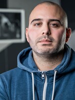 Refresher sa rozprával so šéfredaktorom redakcie, ktorej sa dnes vyhrážali podpálením: „Mali sme reálne obavy o život”