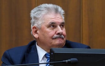 Richter pripustil, že transakčnú daň môžu prehodnotiť. Dopad na živnostníkov podľa neho však nie je až taký veľký