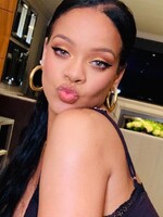 Rihanna slibuje fanouškům album už třetí rok. Fanynka ji vyprovokovala k dalšímu závazku