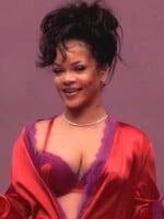 Rihanna tvrdí, že lovesongy sú trápne. Dúfa, že jej ho nikto nezloží
