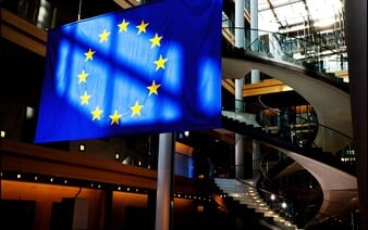 Riziká obchodnej vojny: Následky pre EÚ by boli výrazne horšie než pre USA