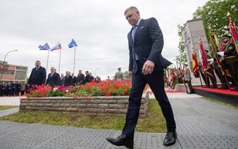Robert Fico pristál v Moskve. Premiéra čakajú rokovania so svetovými lídrami