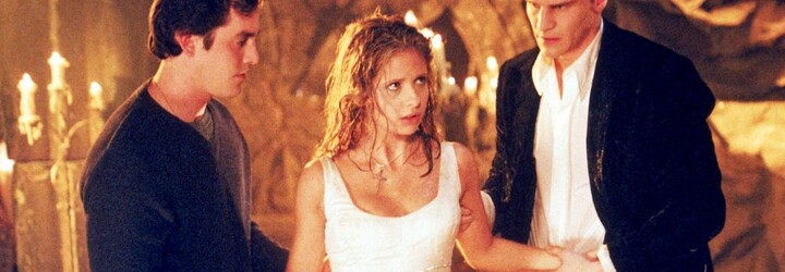 Rodinu zachránila před smrtí Buffy, přemožitelka upírů. Na virální historku z TikToku reagovala i samotná Sarah Michelle Gellar