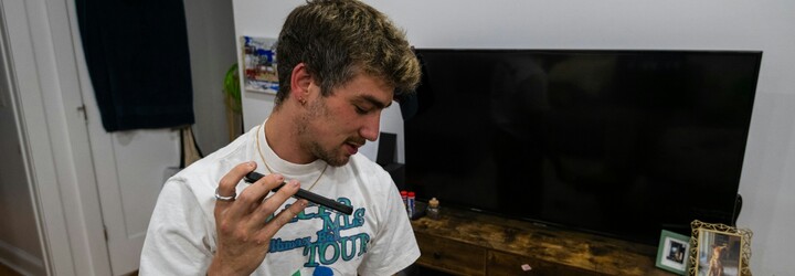 Romantický vzťah s umelou inteligenciou? Nový prieskum zistil, že 80 % generácie Z si to vie predstaviť