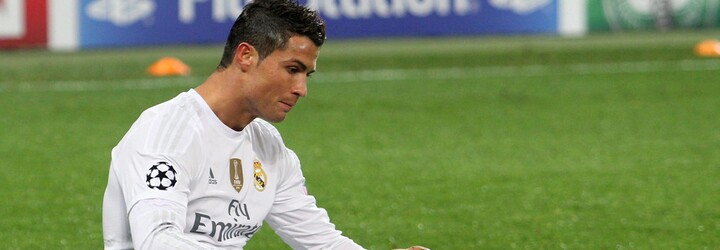 Ronaldo odstranil láhev ze záběru na tiskovce. Hodnota společnosti Coca-Cola spadla o 84 miliard korun