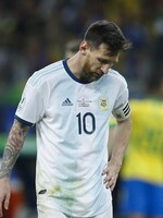 Rozhodcovia pískali s*ačky, hneval sa Lionel Messi. Argentína vypadla v semifinále Copa América s Brazíliou