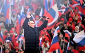 Rusi na dnes večer zvolávajú celonárodné protesty proti mobilizácii. Nech ide Putin bojovať na Ukrajinu, odkazujú prezidentovi
