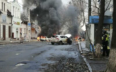 Rusi pri ostreľovaní zasiahli pôrodnicu v meste Cherson. V čase útoku sa v zariadení nachádzalo 5 žien