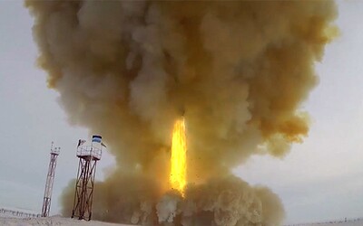 Rusi pripravili na odpálenie raketu schopnú niesť jadrovú hlavicu. Údajne by mala preniknúť cez nové systémy obrany USA