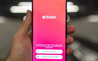 Rusi sa už cez Tinder nezoznámia. Obľúbená aplikácia odchádza z ruského trhu, jej majiteľ poslal jasný odkaz Putinovi