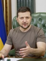 Rusko by mohlo použít jaderné a chemické zbraně, varoval svět Zelenskyj