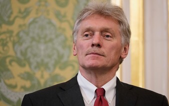Rusko odmieta, aby na Ukrajinu dorazili mierové vojská. Je to neprijateľné, tvrdí Peskov