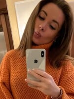 Ruskou influencerku našli rodiče mrtvou v cestovním kufru v jejím pronajatém bytě