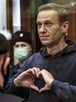 Ruský opoziční lídr Alexej Navalnyj vyzval k protestům proti válce. Lidé mají vyjít v neděli na hlavní náměstí svých měst