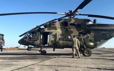 Ruský pilot dostane odmenu 466 000 € za to, že Ukrajine odovzdal vojenskú helikoptéru. Toto odkazuje kolegom z armády