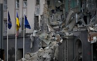 Ruský útok na Kyjev dnes prerušil prezidentské voľby na českej ambasáde, volebná komisia je v kryte
