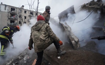 Rusové údajně používají zakázané chemické granáty. Vojáky zabijí do pěti minut