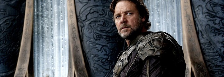 Russell Crowe si v Thor: Love & Thunder zahrá Zeusa. Herec to zrejme nechtiac prezradil v rádiu