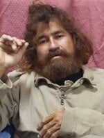 Rybáře na lodi unášel oceán více než rok. Aby přežil, jedl syrové ryby a pil moč, později ho obvinili, že snědl kolegu