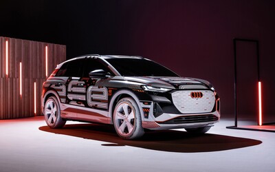 S elektromobilmi od Audi sa roztrhlo vrece. Toto je úplne nový model Q4 e-tron, súrodenec Škody Enyaq