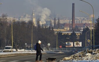 SHMÚ vydáva výstrahu pred nebezpečným smogom. Komplikácie môže spôsobiť dôchodcom či tehotným ženám (+ mapa)