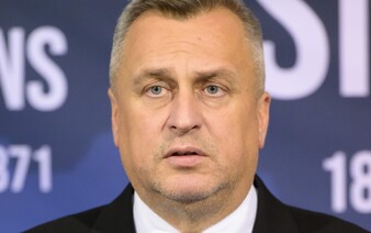 SNS reaguje na Pellegriniho slová o vakcínach: Prezident sa postavil na opačnú stranu barikády