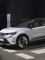 SUV ofenzíva značky Renault nemá konca. Zo slávneho modelu Scénic sa stáva elektromobil s ambíciou zaručiť dojazd 620 km