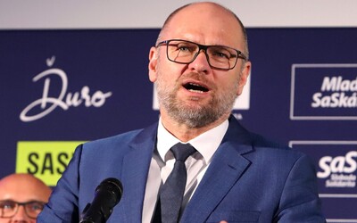 SaS rieši s Richardom Sulíkom jeho syna. Žiadajú ho, aby sa od vyjadrení Filipa Sulíka dištancoval