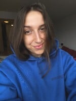 Sára učí Slovákov šetriť: Extrémy nefungujú, po „no spend“ výzve som za deň minula asi 800 eur (Rozhovor)