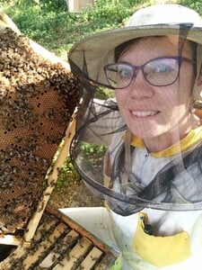 Šárka chová včely a farmaří na italském venkově. „Místní si vás musí oťukat, cizincům nejprve dají podřadnou práci,“ říká