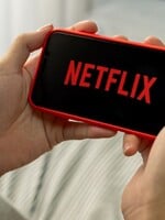 Sdílíš,⁠ zaplatíš. Netflix plánuje od začátku roku zatrhnout sdílení hesel