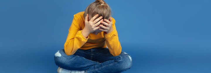 Sebepoškozování není módní trend. Počet českých dětí pokoušejících se o sebevraždu je alarmující