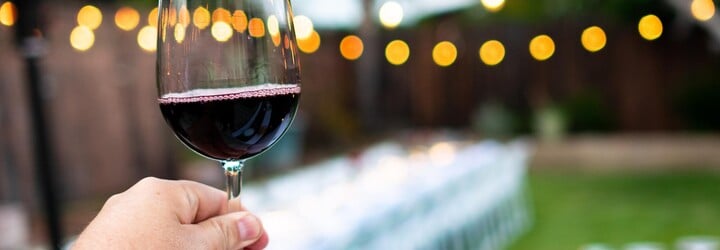 Sedem vín, ktoré by si mal poznať, ak si priaznivec zážitkov 